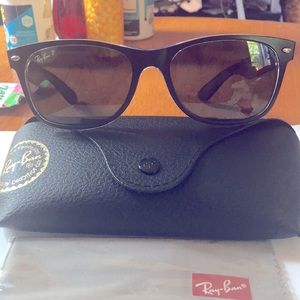 RAY BAN’S MEN’s GLASSES